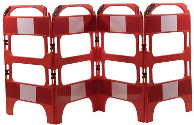 SLINGSBY Road Safety Barrier 100 x 75 x 100 cm Red