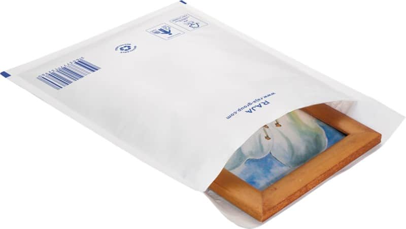 RAJA Padded Envelopes White Plain 150 (W) x 210 (H) mm Peel and Seal 75 gsm Recycled 50% Pack of 100
