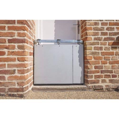 Mottez Flood Barrier Steel Grey 74.5 (W) x 79.5 (D) x 7 (H) cm