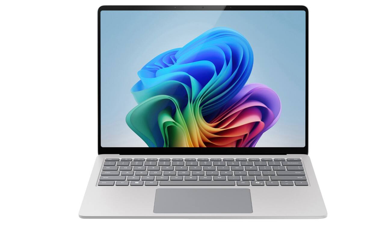 MICROSOFT Surface Laptop LPTP7 13 PLUS Laptop 35 cm (13.8") X1P-64-100 16 GB Qualcomm Adreno GPU Windows 11 Pro