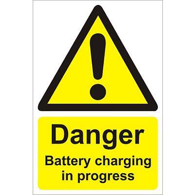 Warning Sign Battery Charging Plastic 60 x 40 cm